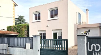 Maison 6 pièces de 120 m² à Saint-Chamond (42400)