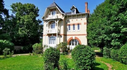 Maison 7 pièces de 145 m² à Neuvy-Saint-Sépulchre (36230)