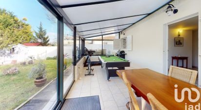 House 6 rooms of 145 m² in Sainte-Soulle (17220)