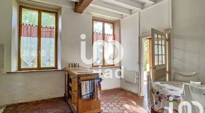 Country house 4 rooms of 113 m² in Faux-Fresnay (51230)