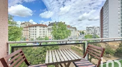 Appartement 3 pièces de 75 m² à Villeurbanne (69100)