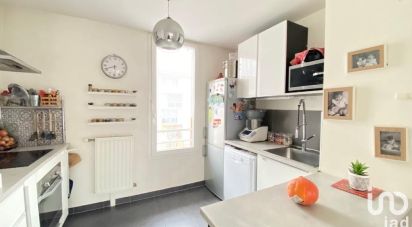 Apartment 3 rooms of 62 m² in Trappes (78190)