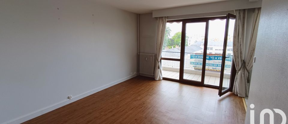 Apartment 4 rooms of 90 m² in Châteauroux (36000)