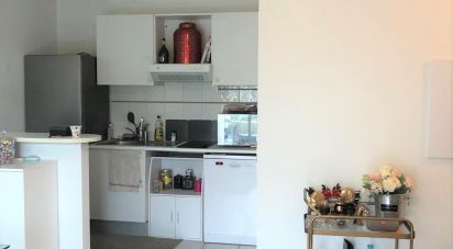 Apartment 2 rooms of 49 m² in Le Bouscat (33110)