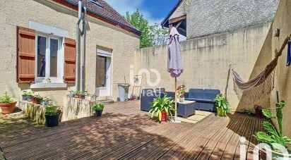 Traditional house 6 rooms of 110 m² in Vierzon (18100)