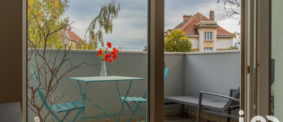 Apartment 3 rooms of 72 m² in Metz (57070)