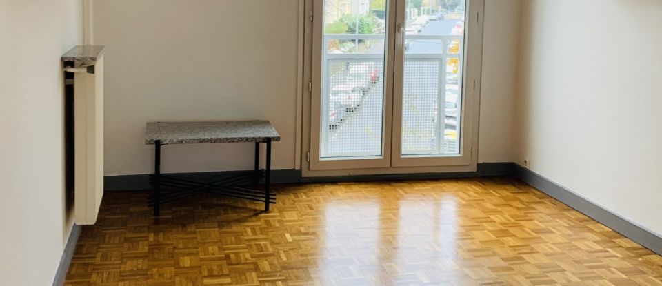 Appartement 3 pièces de 72 m² à Metz (57070)