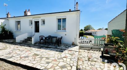 Town house 5 rooms of 80 m² in Coëx (85220)