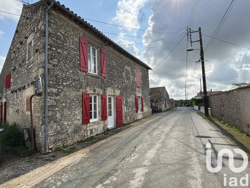 Maison de ville 5 pièces de 173 m² à Fontenay-le-Comte (85200)