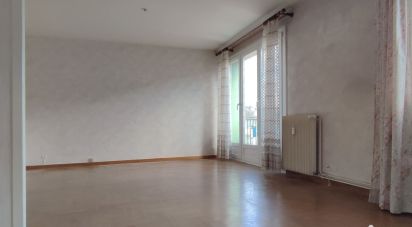 Appartement 4 pièces de 81 m² à Mende (48000)