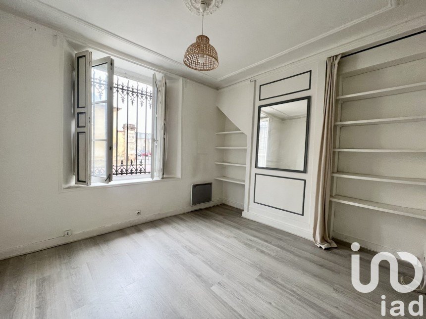 Studio 1 pièce de 26 m² à Versailles (78000)