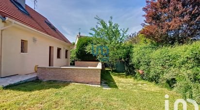 Maison 5 pièces de 140 m² à Fontenay-Trésigny (77610)