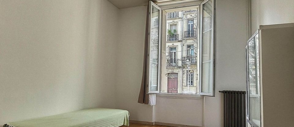 Appartement 4 pièces de 106 m² à Toulon (83000)