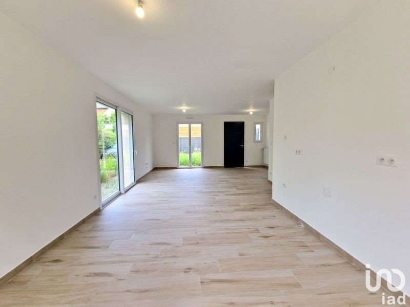 House 3 rooms of 68 m² in Le Mans (72100)