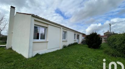 House 4 rooms of 89 m² in Châteaubernard (16100)