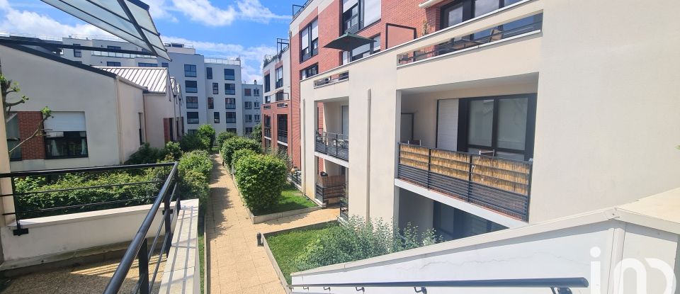 Duplex 5 pièces de 100 m² à Montreuil (93100)