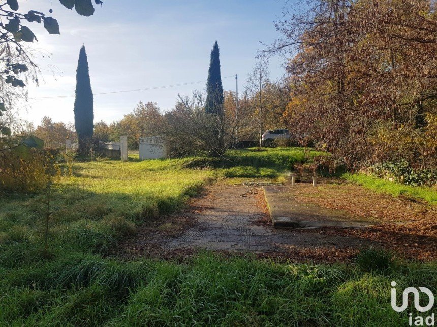 Terrain de 926 m² à Charmes-sur-Rhône (07800)