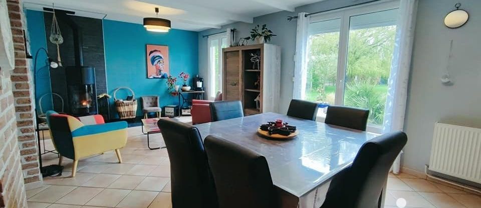 Maison 6 pièces de 165 m² à Eringhem (59470)