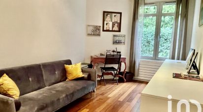 Apartment 3 rooms of 84 m² in Bordeaux (33200)