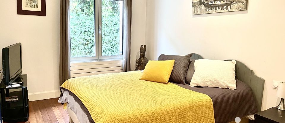 Appartement 3 pièces de 84 m² à Bordeaux (33200)