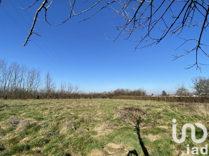 Terrain de 3 723 m² à Paray-le-Monial (71600)