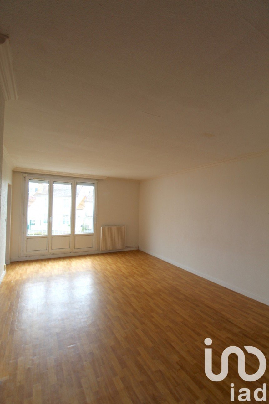 Appartement 4 pièces de 74 m² à Le Mans (72000)