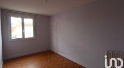 Apartment 4 rooms of 74 m² in Le Mans (72000)