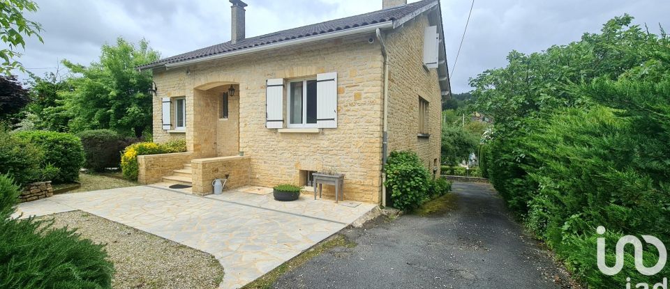 Maison 7 pièces de 200 m² à Sarlat-la-Canéda (24200)