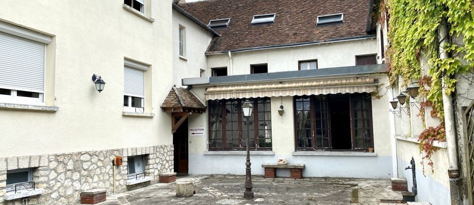 Building in Bellegarde (45270) of 859 m²