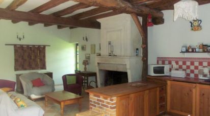 House 3 rooms of 132 m² in Croix-Chapeau (17220)