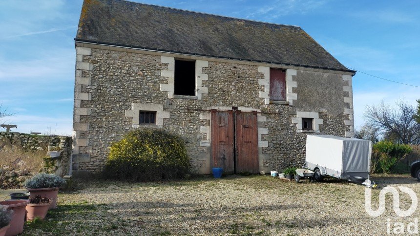 Longère 7 pièces de 213 m² à Dolus-le-Sec (37310)