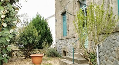 Maison de ville 6 pièces de 151 m² à Flavignac (87230)