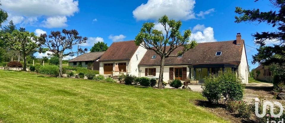 Maison 6 pièces de 135 m² à Saint-Pourçain-sur-Sioule (03500)