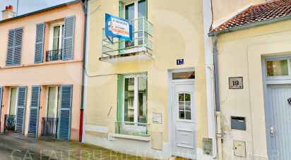 House 4 rooms of 65 m² in Marly-le-Roi (78160)