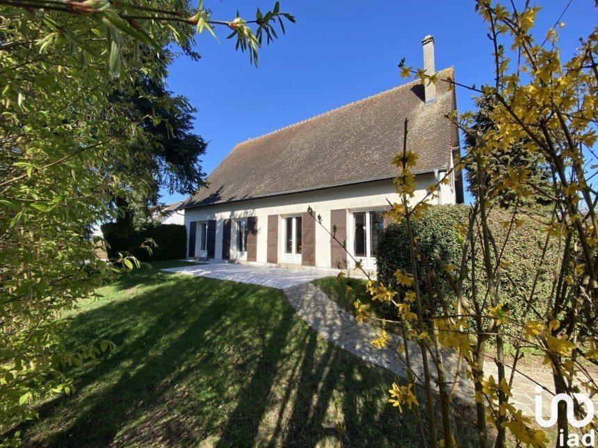 Maison 6 pièces de 179 m² à Beauvais (60000)