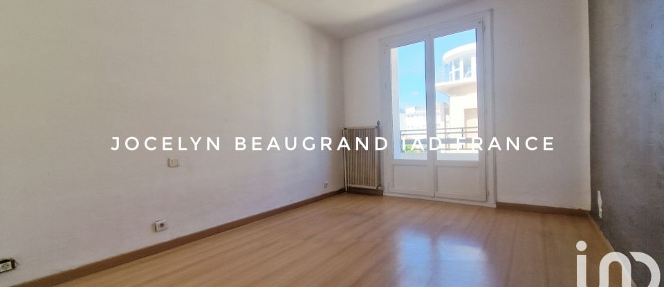 Appartement 3 pièces de 62 m² à Toulon (83000)