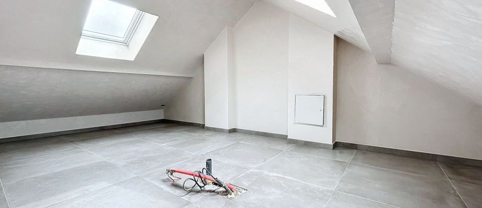 Maison 6 pièces de 150 m² à Uckange (57270)