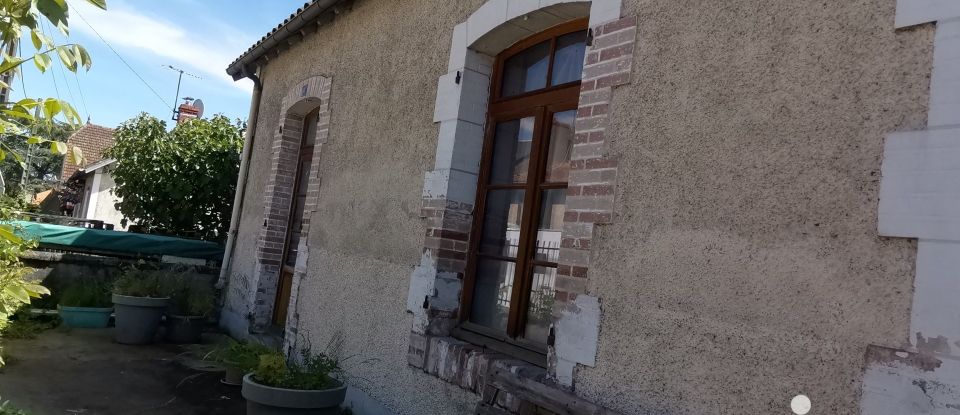 Maison 4 pièces de 68 m² à Montmorillon (86500)