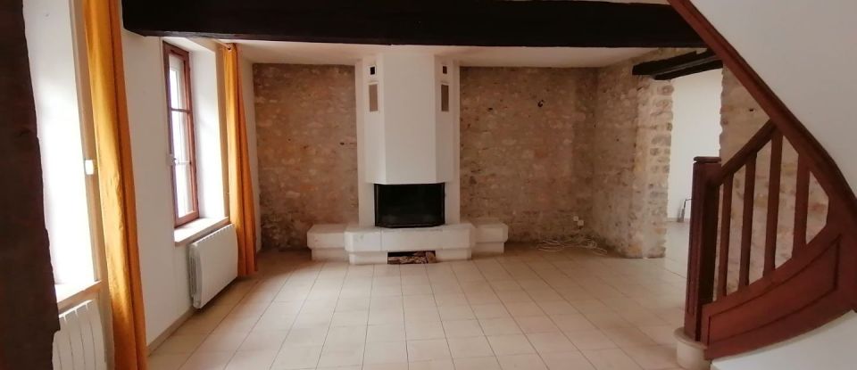 House 6 rooms of 152 m² in Compiègne (60200)