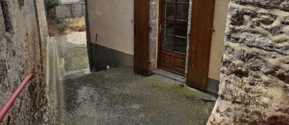 Maison traditionnelle 3 pièces de 122 m² à Arnac-la-Poste (87160)