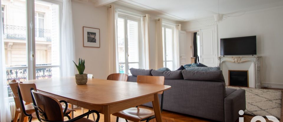 Appartement 4 pièces de 95 m² à Paris (75010)