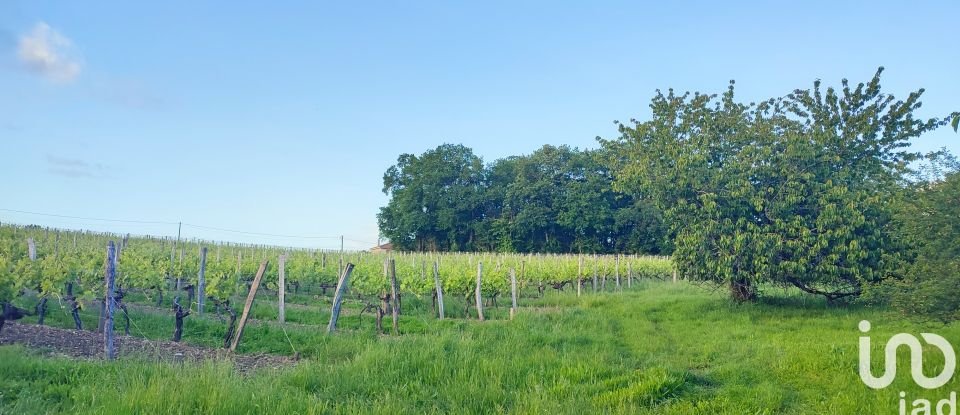 Maison de campagne 7 pièces de 257 m² à Chérac (17610)