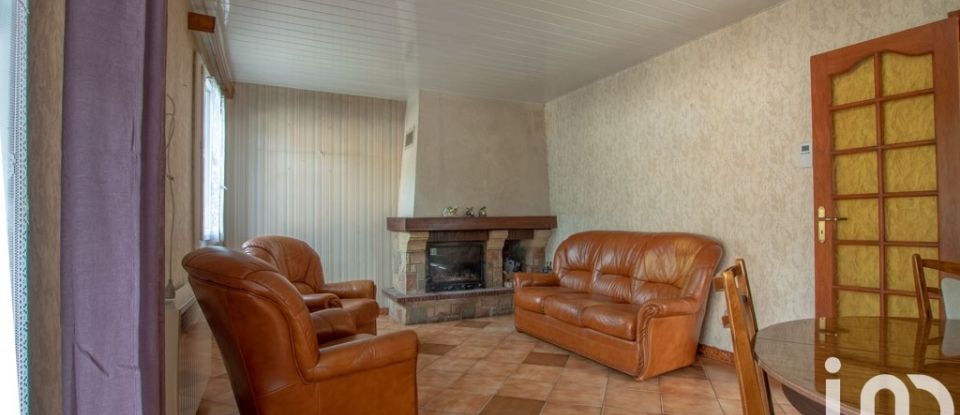 Traditional house 4 rooms of 81 m² in Grésy-sur-Aix (73100)