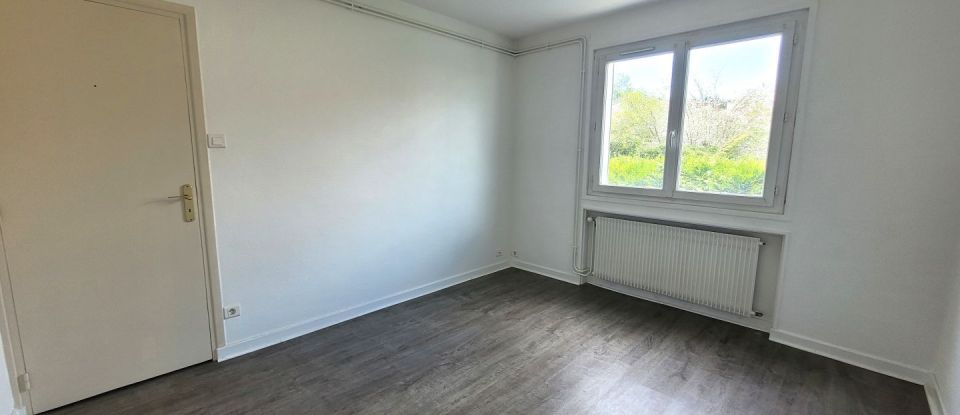 Appartement 4 pièces de 76 m² à Saint-Étienne (42100)