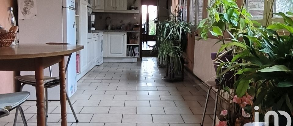 Town house 6 rooms of 171 m² in Sissonne (02150)