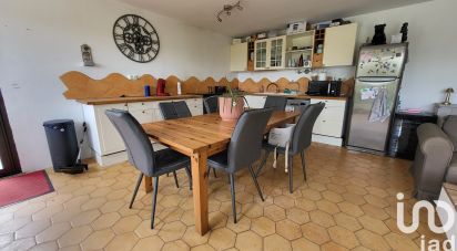 Traditional house 6 rooms of 105 m² in Marsais-Sainte-Radégonde (85570)