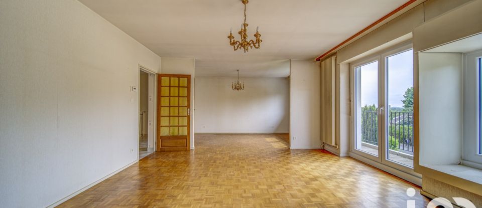 Maison traditionnelle 7 pièces de 180 m² à Saint-Julien-lès-Metz (57070)