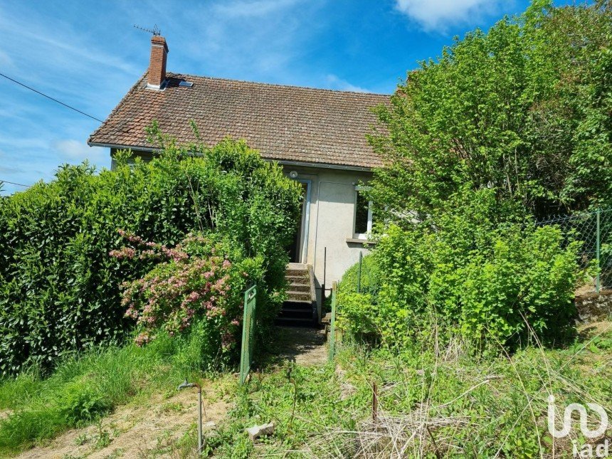 Maison 5 pièces de 134 m² à Saint-Sauves-d'Auvergne (63950)