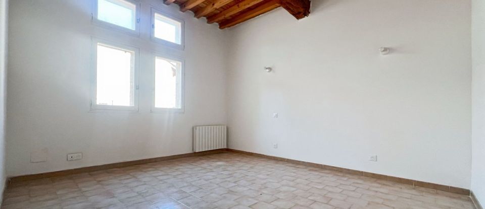 Maison 4 pièces de 93 m² à Arles (13200)