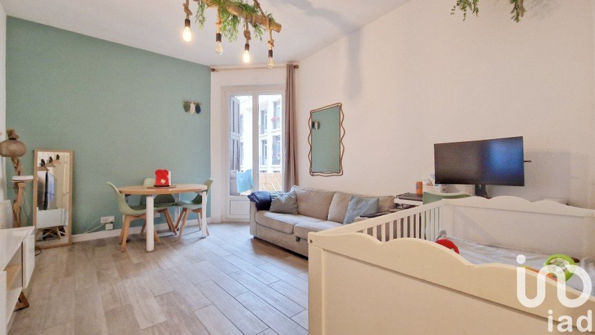 Appartement 2 pièces de 43 m² à Toulon (83200)
